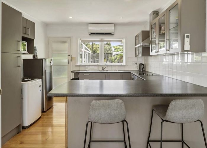  at 2/63 Killarney Street, Takapuna, Auckland