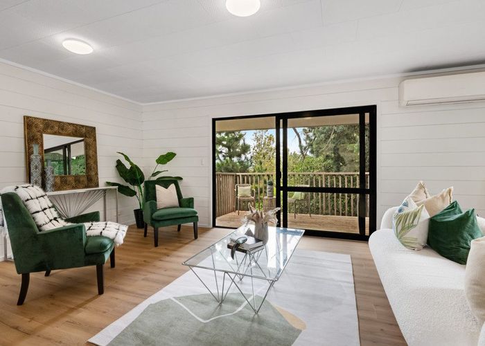  at 2/15 Pemberton Avenue, Bayview, North Shore City, Auckland