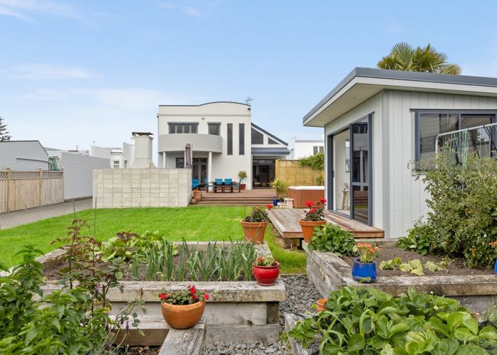  at 34 The Esplanade, Westshore, Napier
