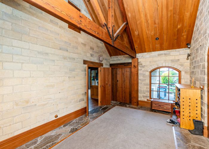  at 696 Fairview Road, Claremont