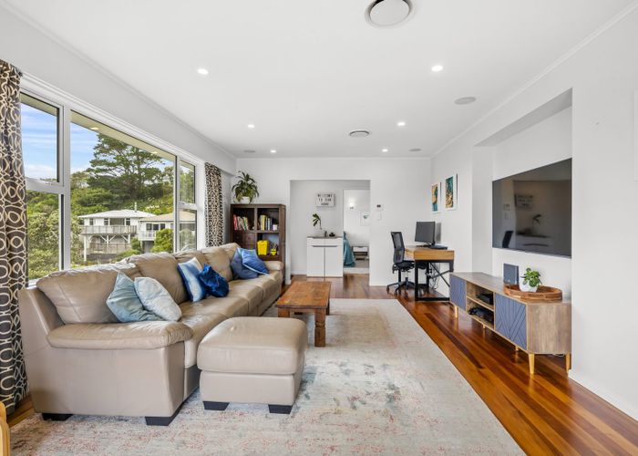  at 117 Makara Road, Karori, Wellington