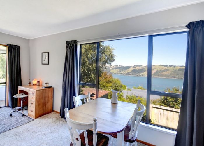  at 6A Kowhai Street, Ravensbourne, Dunedin