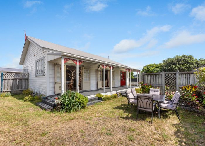  at 1 Eruini Street, Waikanae Beach, Kapiti Coast, Wellington
