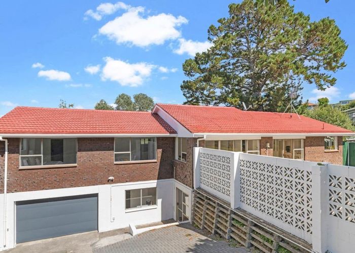  at 23 Haseler Crescent, Howick, Auckland