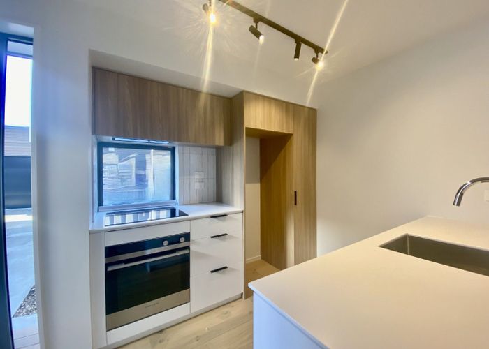  at 4/236 Salisbury Street, Christchurch Central, Christchurch