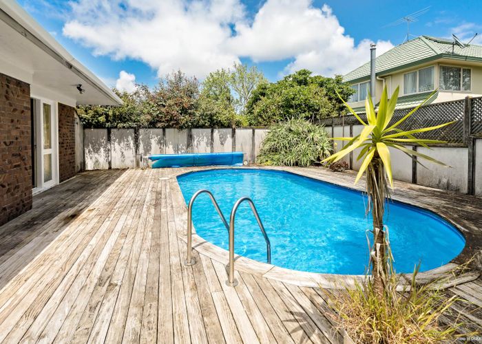  at 9 Trust Place, Sunnyhills, Auckland