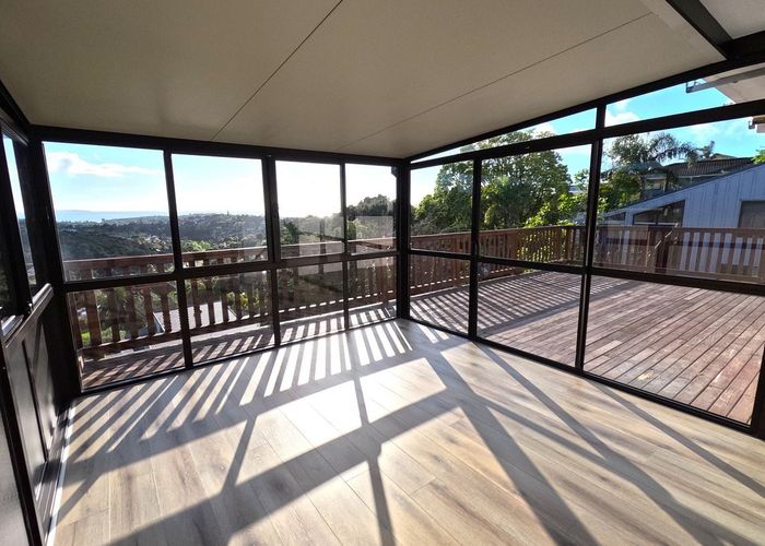  at 951 East Coast Road, Torbay, North Shore City, Auckland