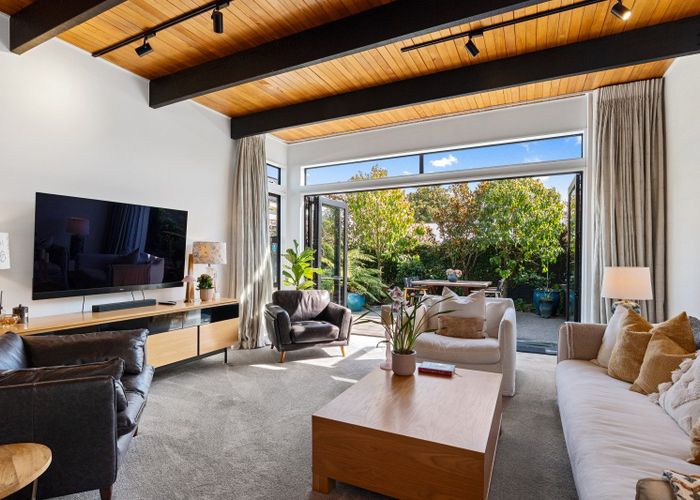  at 69 Innes Road, Merivale, Christchurch City, Canterbury