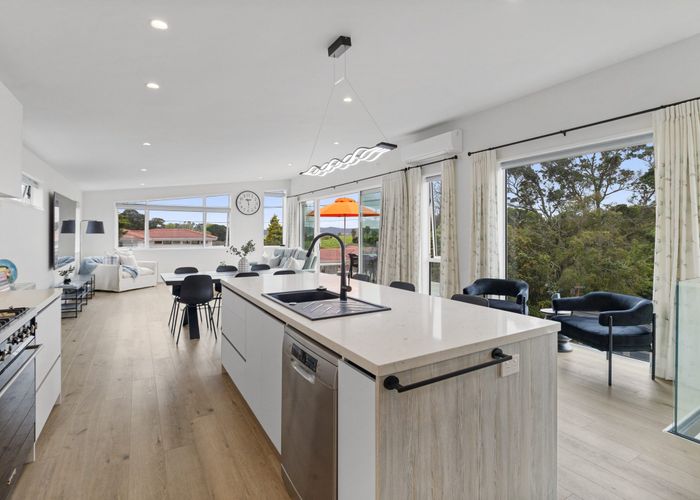  at 81 Wainui Avenue, Point Chevalier, Auckland City, Auckland
