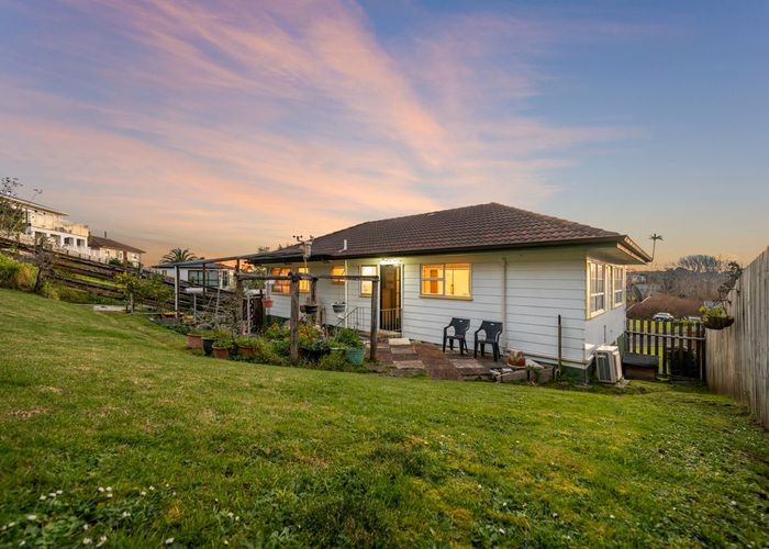  at 6 Glenmary Place, Papatoetoe, Manukau City, Auckland