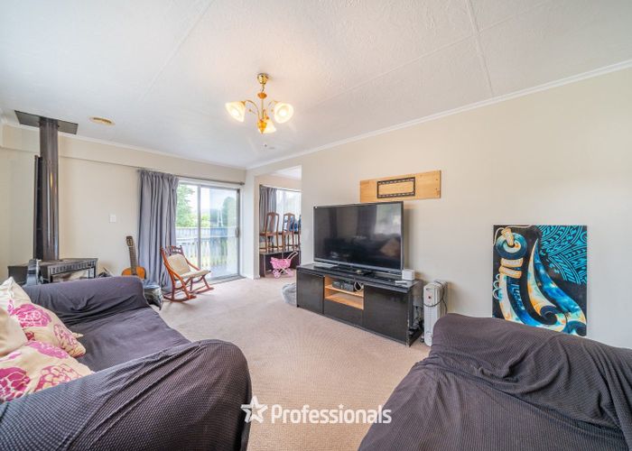  at 9 Kairimu Street, Stokes Valley, Lower Hutt, Wellington