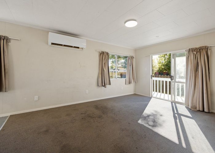  at 32B Garland Drive, Saint Andrews, Hamilton, Waikato