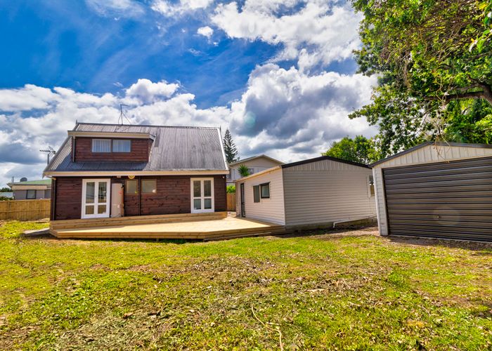  at 13 Blanes Road, Weymouth, Auckland