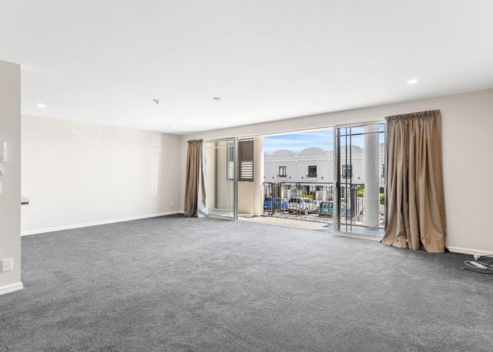  at 8/42 Marriner Street, Sumner, Christchurch City, Canterbury