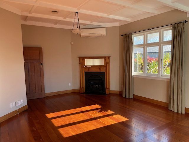  at 35 Huia Road, Point Chevalier, Auckland City, Auckland