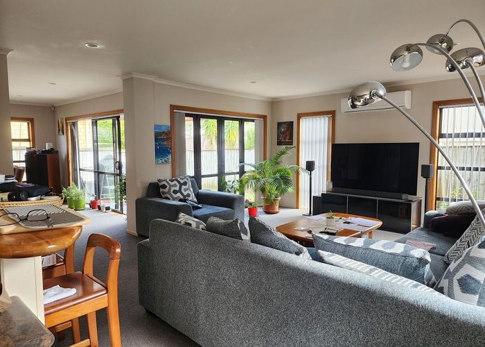  at 14A Baverstock Road, Flat Bush, Manukau City, Auckland