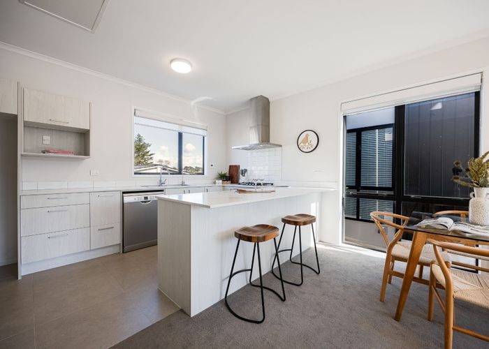  at 5 Awamarino Way, Westgate, Waitakere City, Auckland