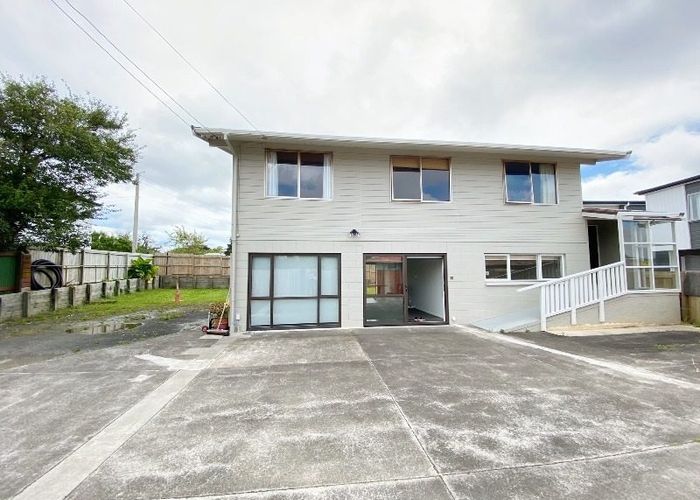  at 14 Cleland Crescent, Blockhouse Bay, Auckland City, Auckland