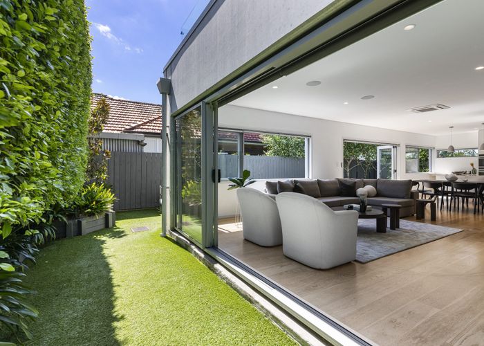  at 102A Coates Ave, Orakei, Auckland City, Auckland