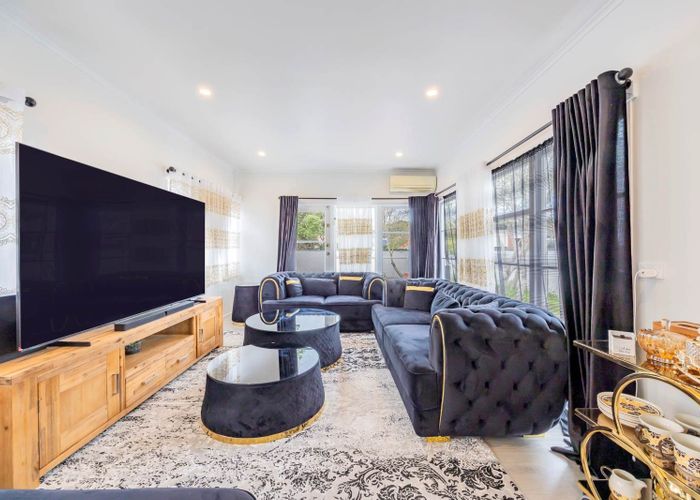  at 1/77 Nile Road, Milford, North Shore City, Auckland