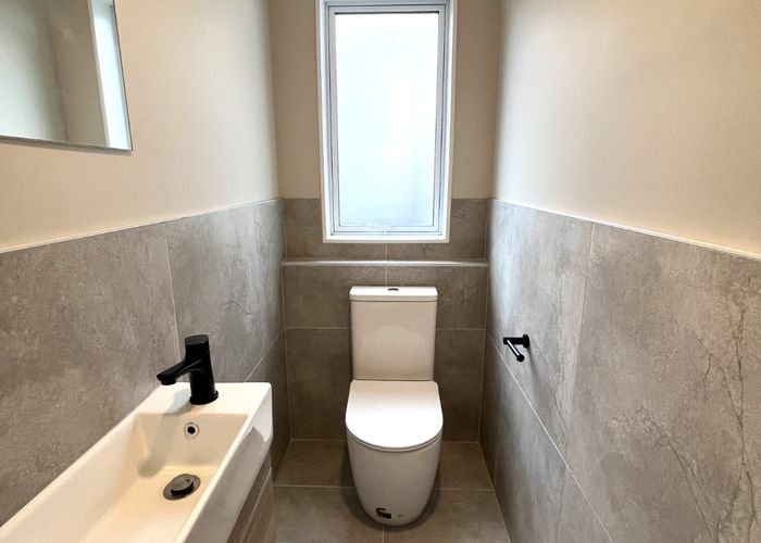  at 2/669 Great North Road, Grey Lynn, Auckland City, Auckland