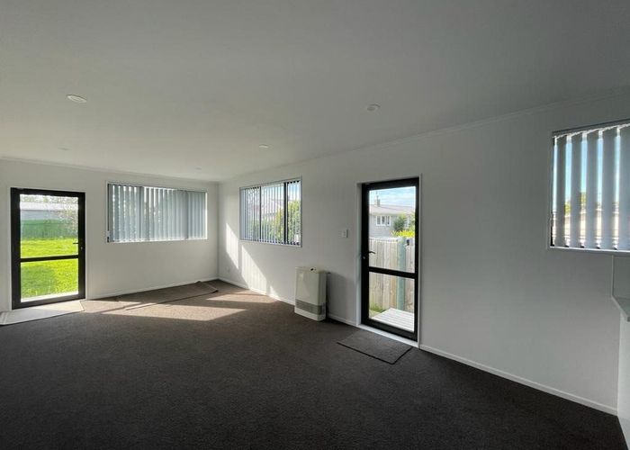  at 4 BARNARD PL, Manurewa east, Auckland