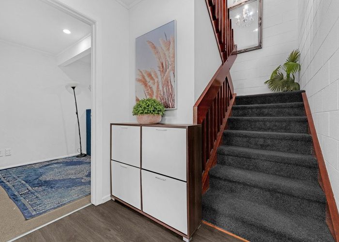  at 3/24 Commodore Drive, Lynfield, Auckland City, Auckland