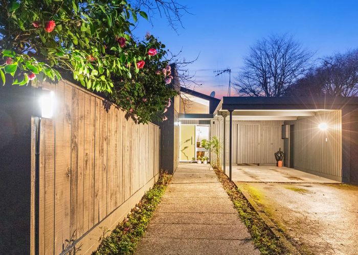 at 42 Ihaka Street, Hokowhitu, Palmerston North