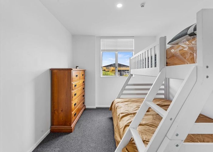  at 1/98 Station Road, Otahuhu, Auckland