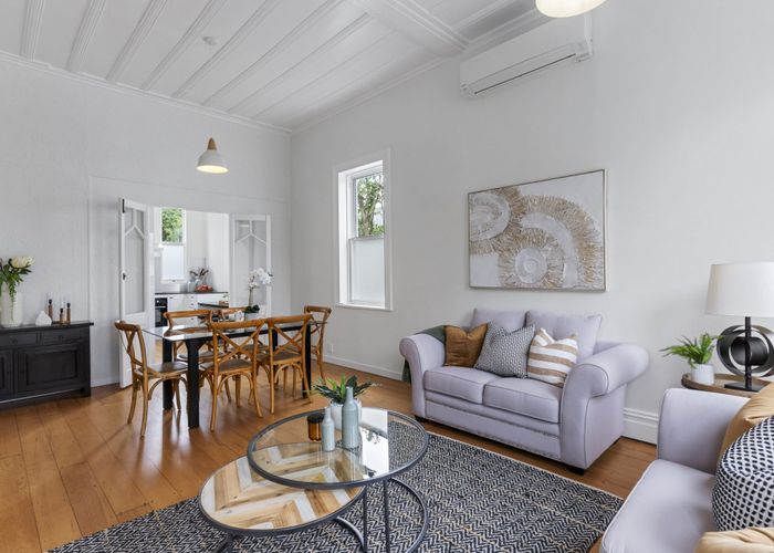  at 1/30 Princes Street, Northcote Point, North Shore City, Auckland