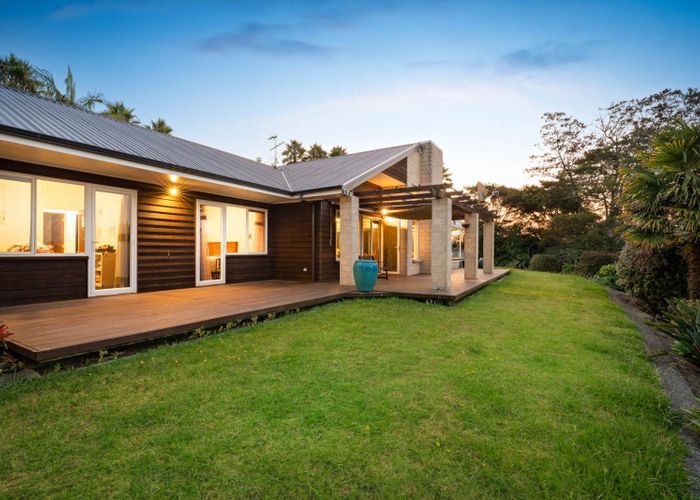  at 136 Schnapper Rock Road, Schnapper Rock, North Shore City, Auckland