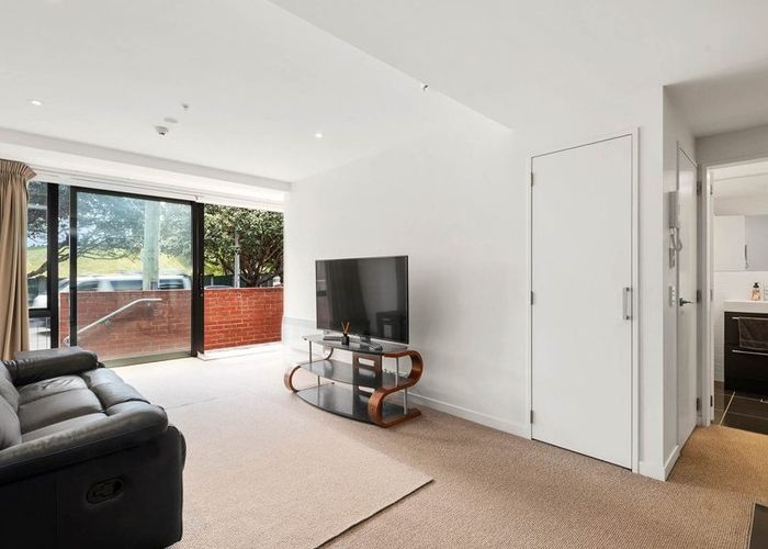  at 1D/21 Rugby Street, Mount Cook, Wellington