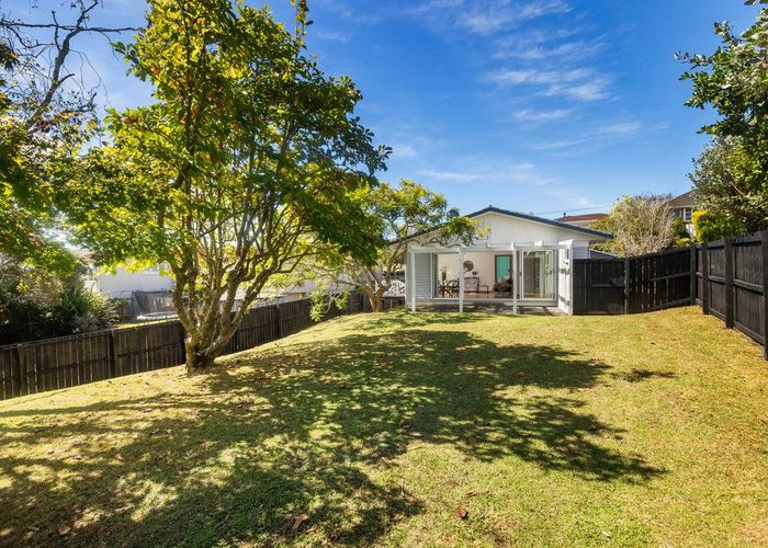  at 43 Peter Buck Road, New Windsor, Auckland
