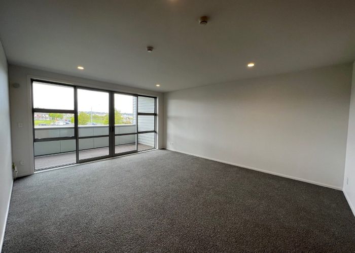  at 2B/63 Kestev Drive, Flat Bush, Manukau City, Auckland