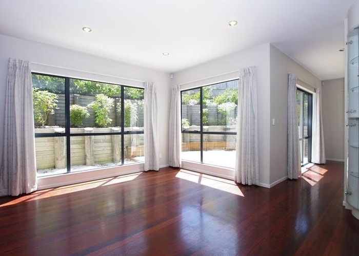  at 26 Catlins Place, Albany, North Shore City, Auckland