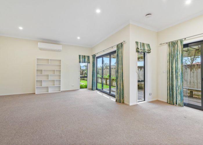  at 16 Gordon Street, Hillcrest, Hamilton