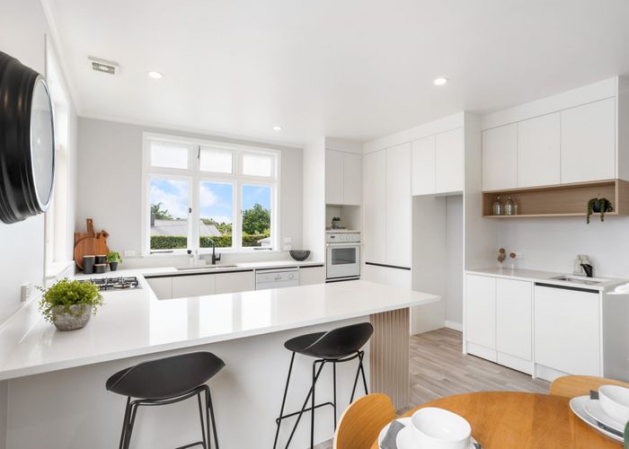  at 16 Marsden Avenue, Mount Eden, Auckland City, Auckland