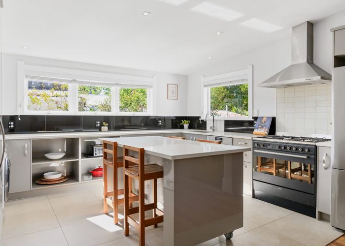  at 16 Parr Street, Frankton, Hamilton