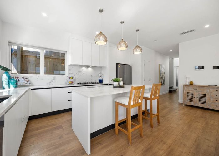 at 8B Willow Way, Sunnyhills, Manukau City, Auckland