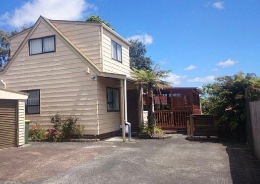  at 2/1 Bamboo Grove, Kelston, Auckland
