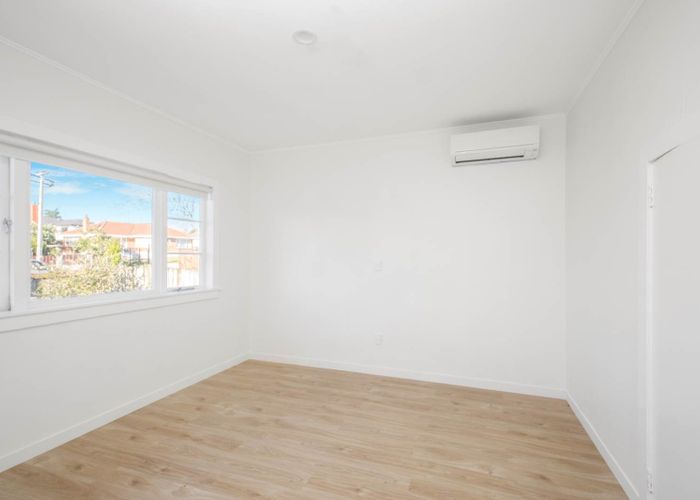  at 1/42 Cambridge Terrace, Papatoetoe, Manukau City, Auckland