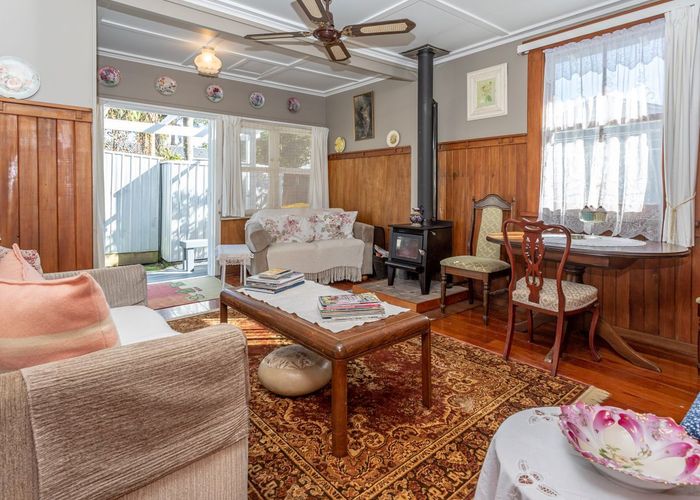  at 2 Aputa Avenue, Te Puru