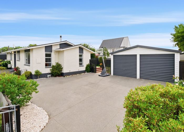 at 10B Karlaw Place, Parklands, Christchurch City, Canterbury