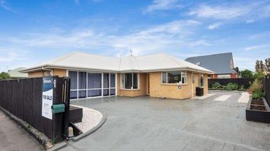  at 43 Farnborough Street, Aranui, Christchurch