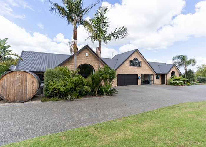  at 121 Polo Prince Drive, Totara Park, Auckland