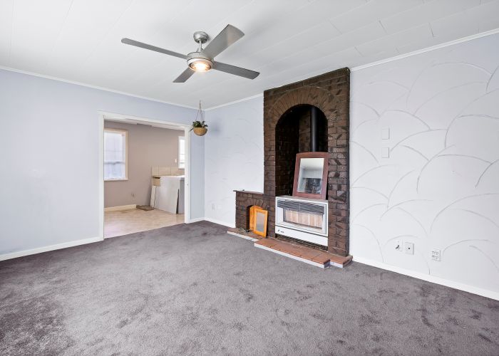  at 46 Parkway, Wainuiomata, Lower Hutt