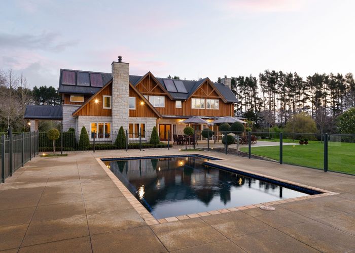  at 2247 River Road, Horsham Downs, Hamilton