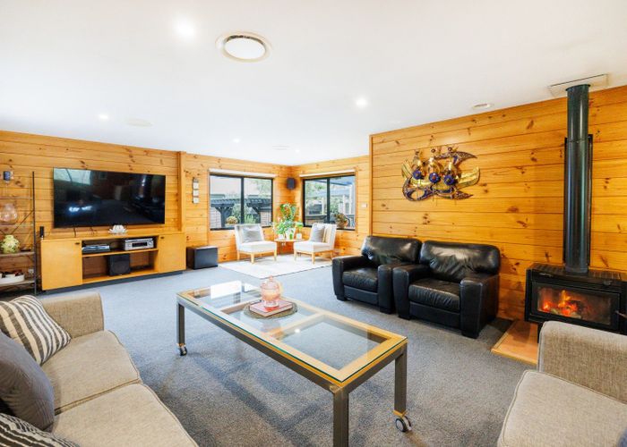  at 23 Abby Road, Fitzherbert, Palmerston North, Manawatu / Whanganui