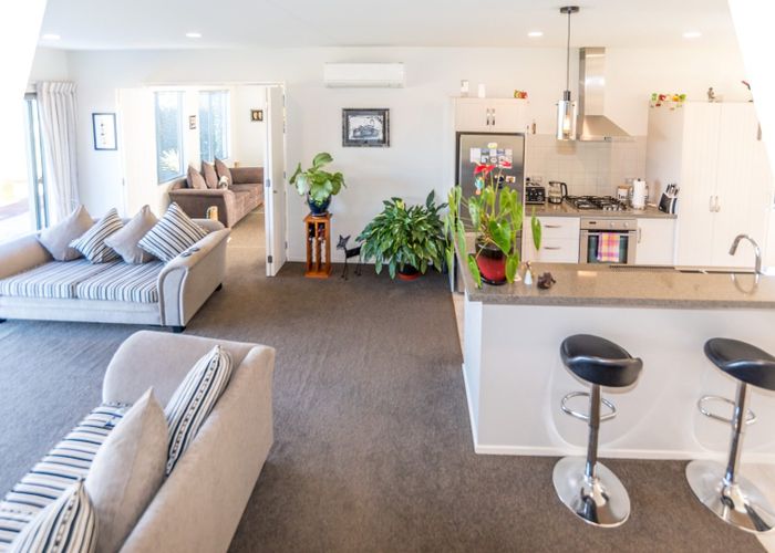  at 272 Alec Craig Way, Gulf Harbour, Rodney, Auckland
