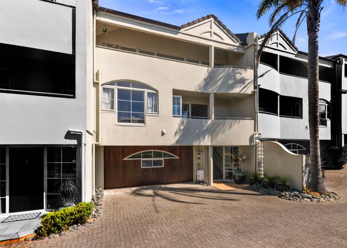  at 6/9 Curran Street, Herne Bay, Auckland